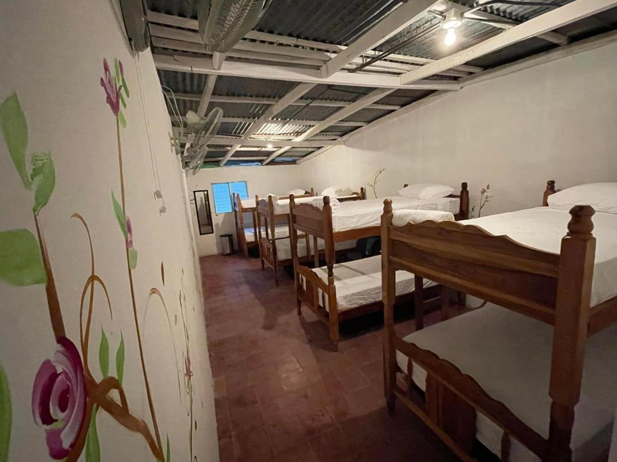 Mango Cafe And Hostel San Juan del Sur Buitenkant foto